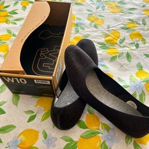 All Birds Tree Breezers flats.  Size 10.